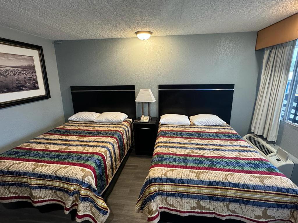Midtown Lodge Jacksonville Bagian luar foto